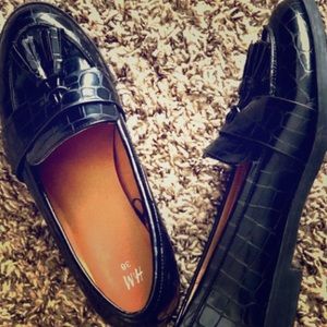 New black faux croc loafers